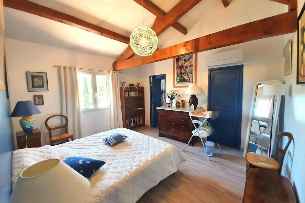 Grande Villa Provencale Proche Aix-En-Provence Greasque 0*,